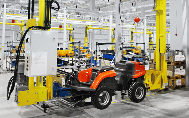 Montagelinie für Aufsitzrasenmäher - OCS Systeme